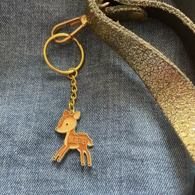 MADAME LA MOUETTE PORTE-CLEF RELIEF MÉTAL DORÉ - BICHETTE