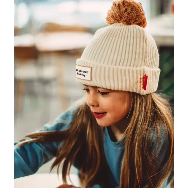 HELLO HOSSY BONNET ENFANT POMPON "BLOCK" SANDY