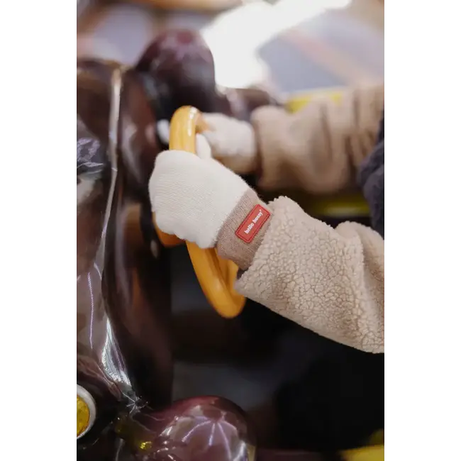 HELLO HOSSY MOUFLES ENFANT "HOTTY" SANDY