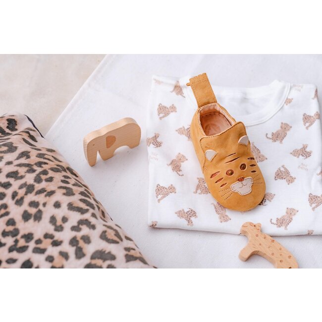 EASY PEASY CHAUSSON CUIR SOUPLE "BLUBLU" TIGROU CAMEL FONCÉ