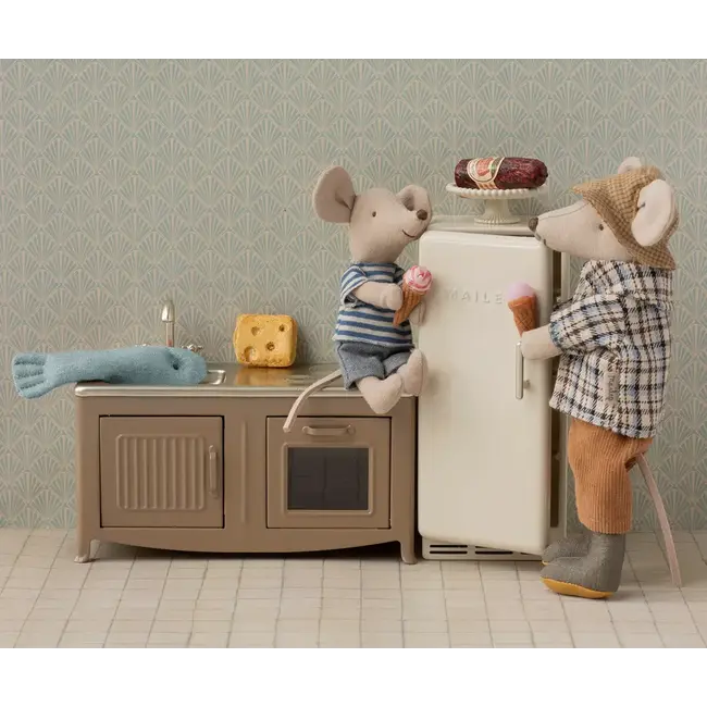 MAILEG MINI RÉFRIGÉRATEUR MÉTAL & ACCESSOIRES 14CM