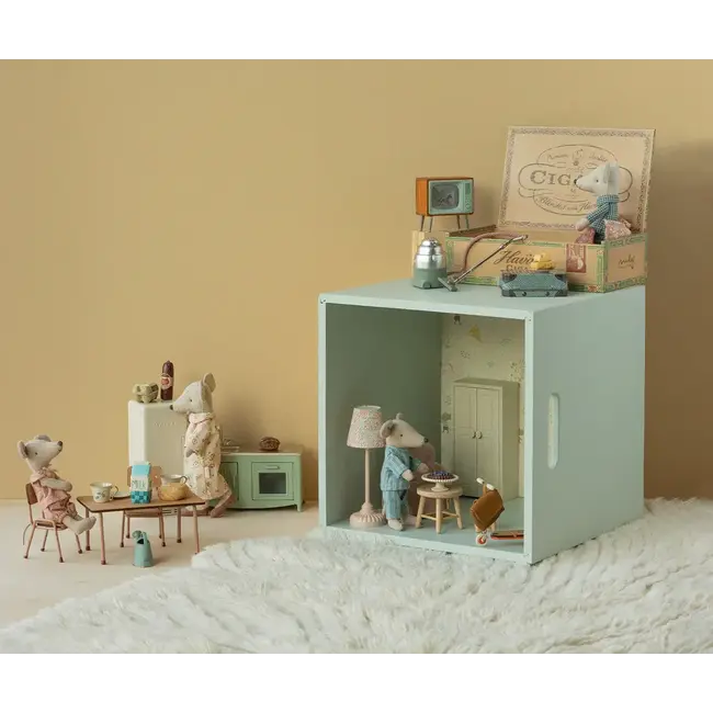 MAILEG GRAND-PARENTS SOURIS DANS LEUR BOITE À CIGARES