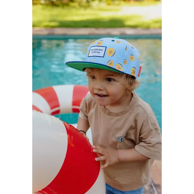 HELLO HOSSY CASQUETTE VISIÈRE PLATE - BBALL CREW