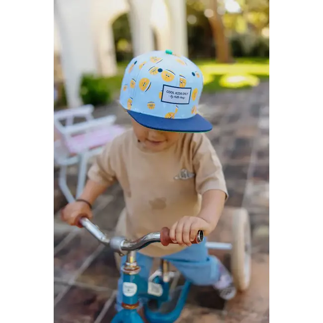 HELLO HOSSY CASQUETTE VISIÈRE PLATE - BBALL CREW