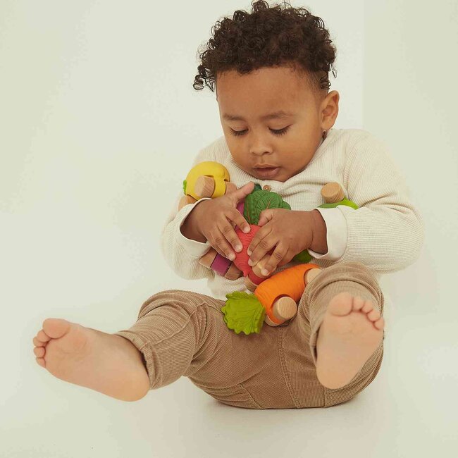 OLI & CAROL VOITURE POUR BÉBÉ - SWEETIE LA FRAISE