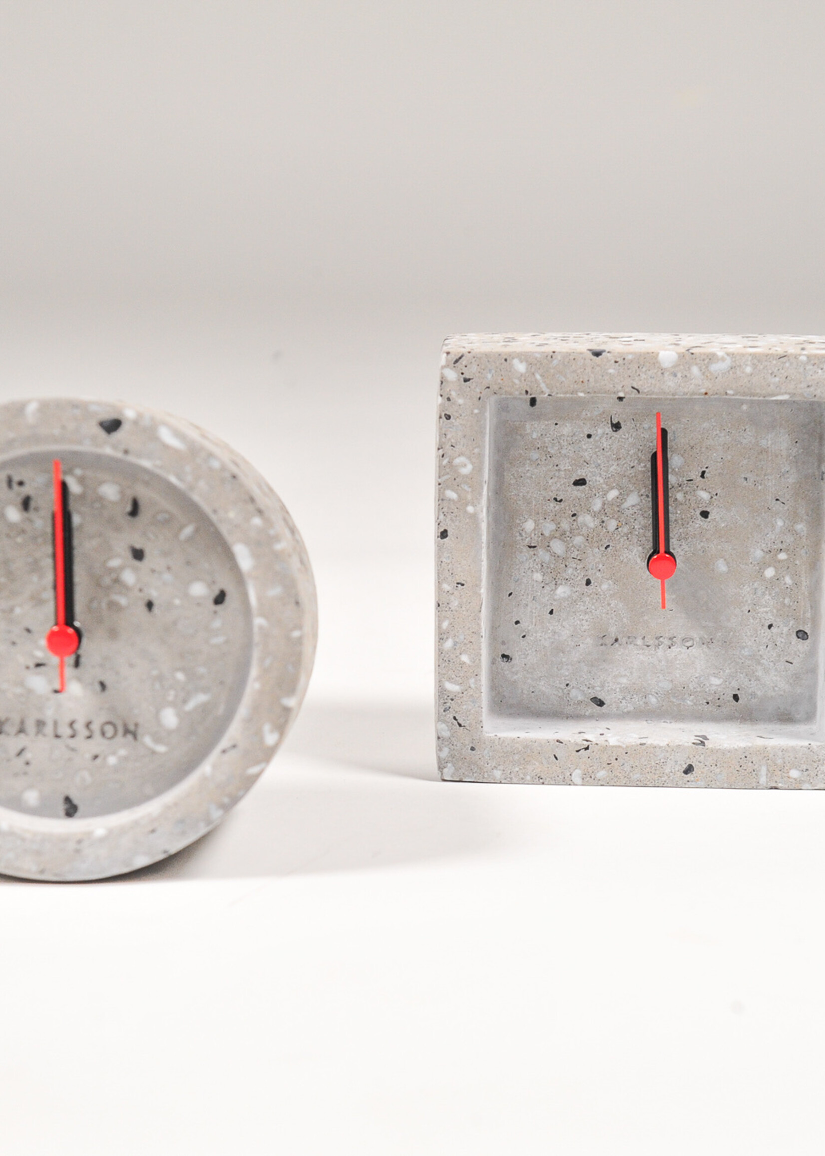 Carlsson Alarmklok Terrazo vierkant Grey