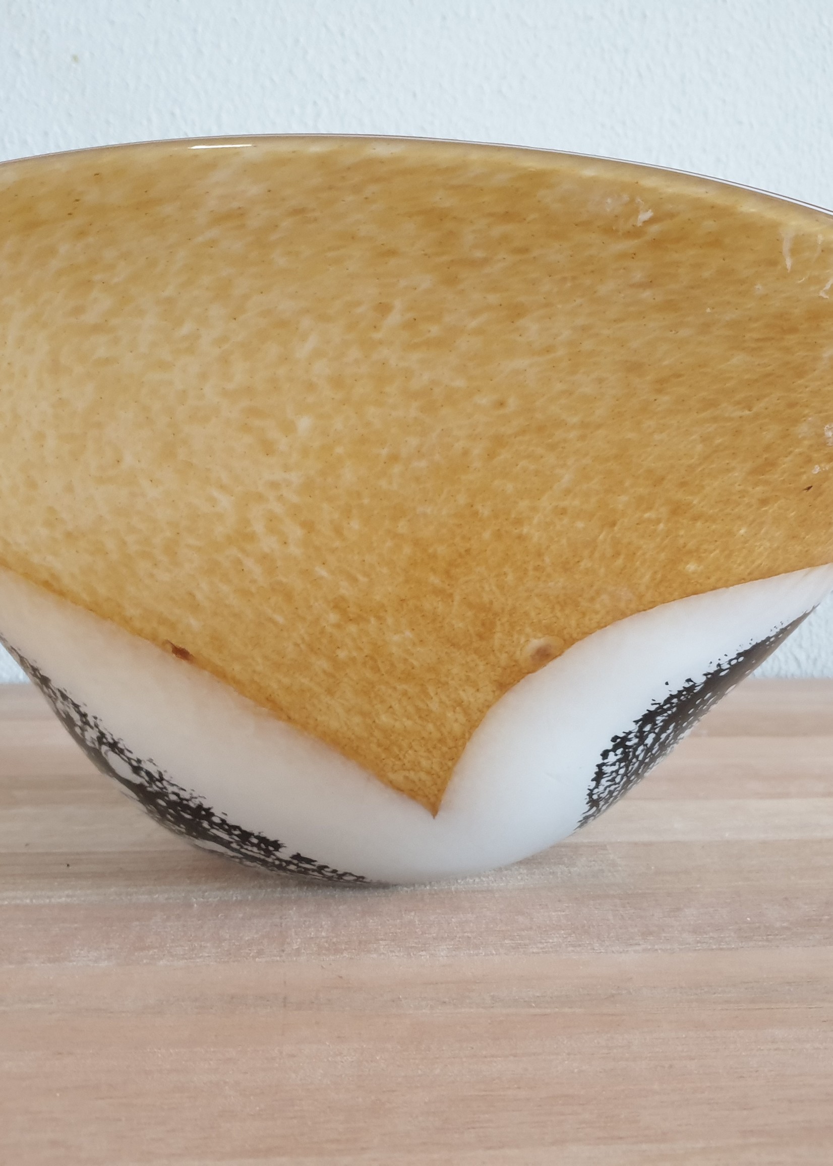 Diga Colmore Venlo B.V. Vaas  handmade mouthblown gold