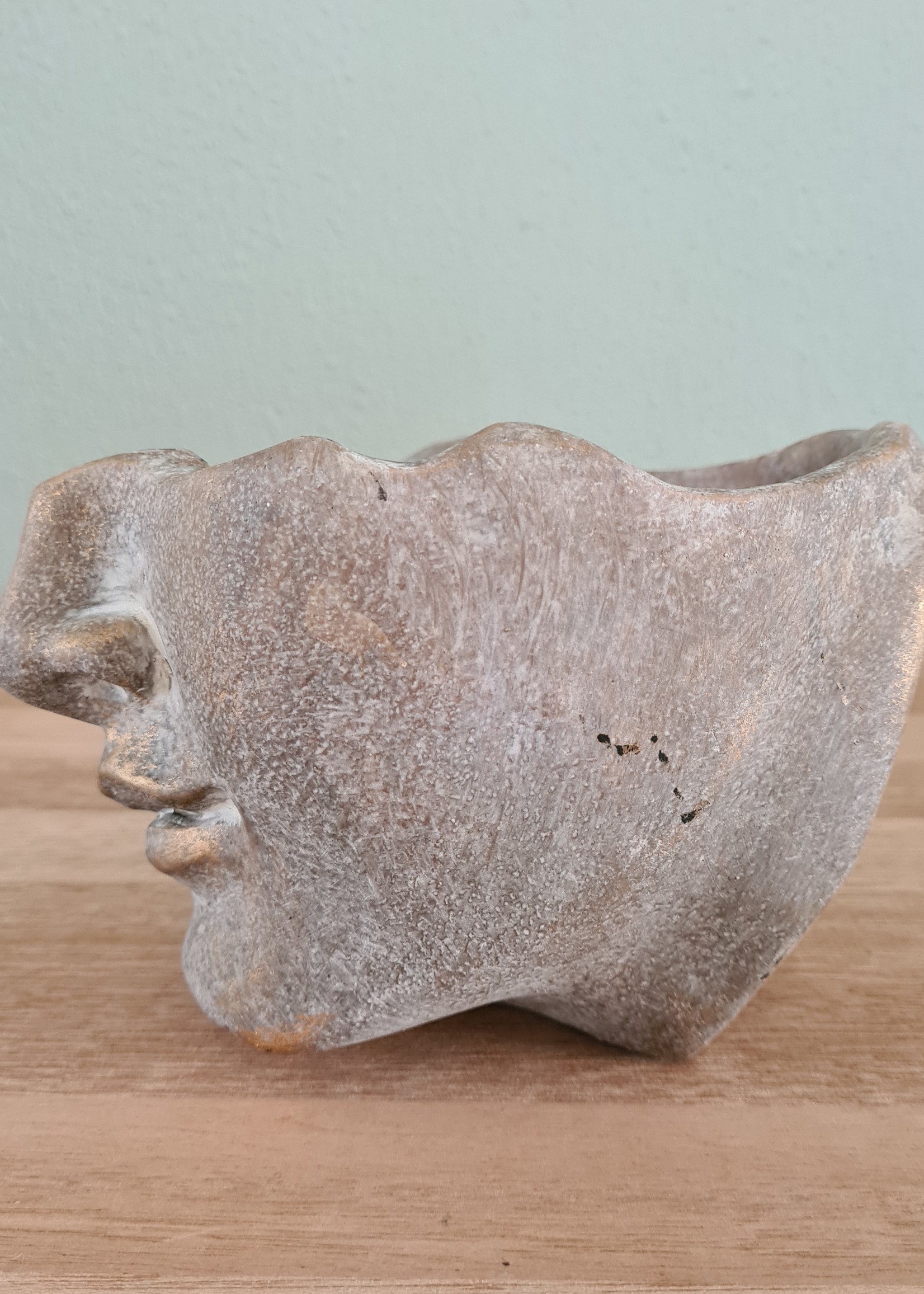 Kersten B.V. Planter Face Concrete Gold