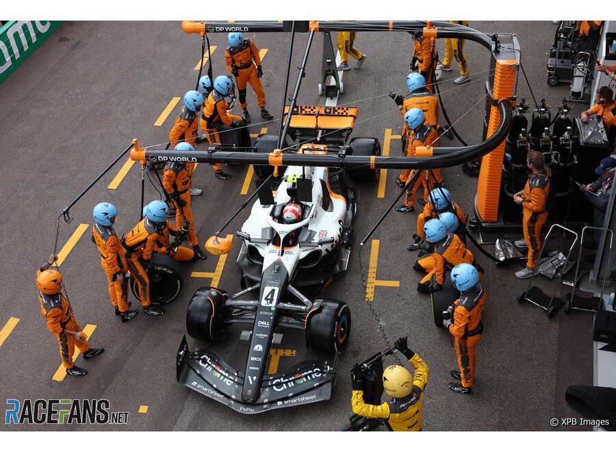 Mclaren MCL60 Monaco   Lando Norris Spark 1:18 - Pre Order