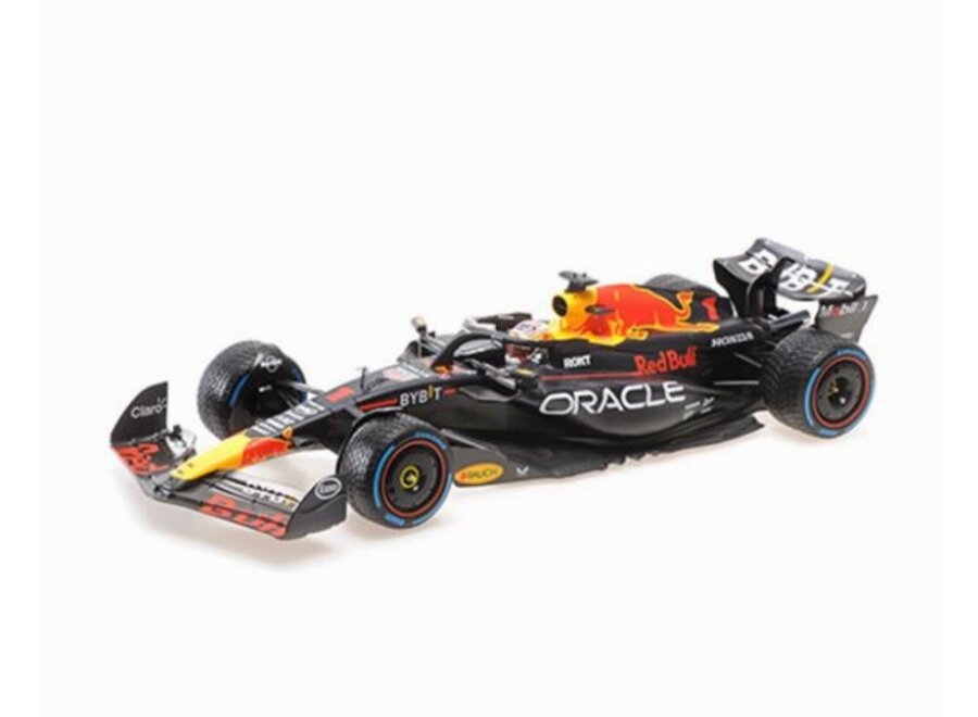 Max Verstappen Winnaar Dutch GP 2023  1/18 Spark