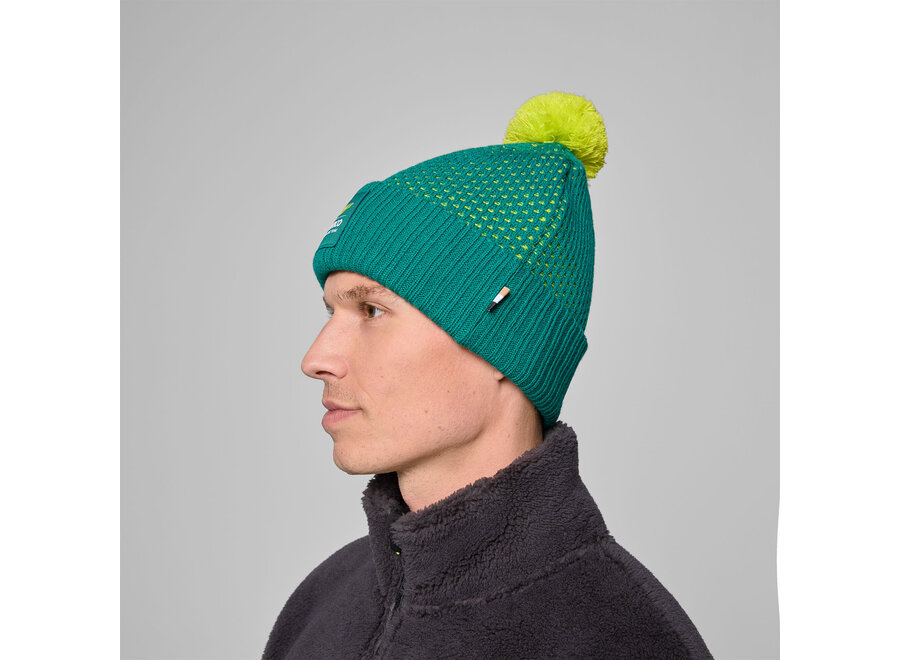 Aston Martin Teamline Beanie 2025