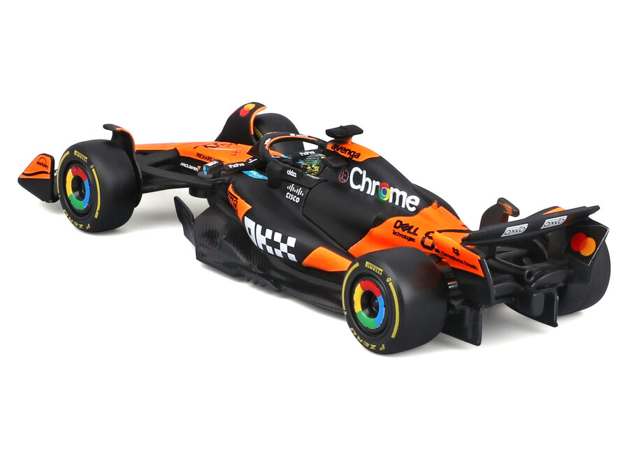 Oscar Piastri Mclaren MCL39 #81 Burago Seizoenscar met helm & display 2025 1:43