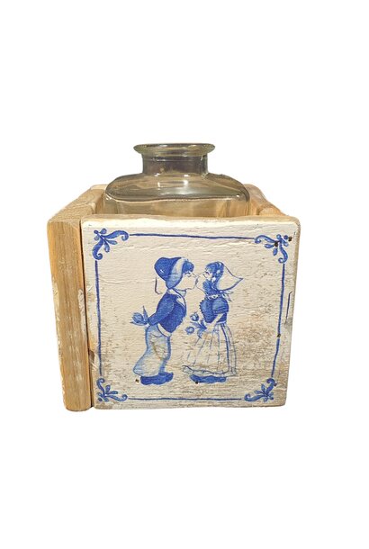 pot  old dutch  tiles  high