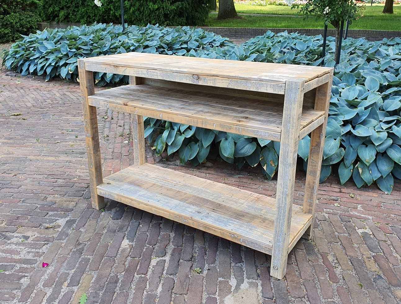 shop int old dutch side table 3L-2