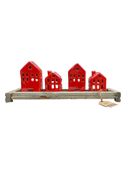 tray met 4 rode huisjes
