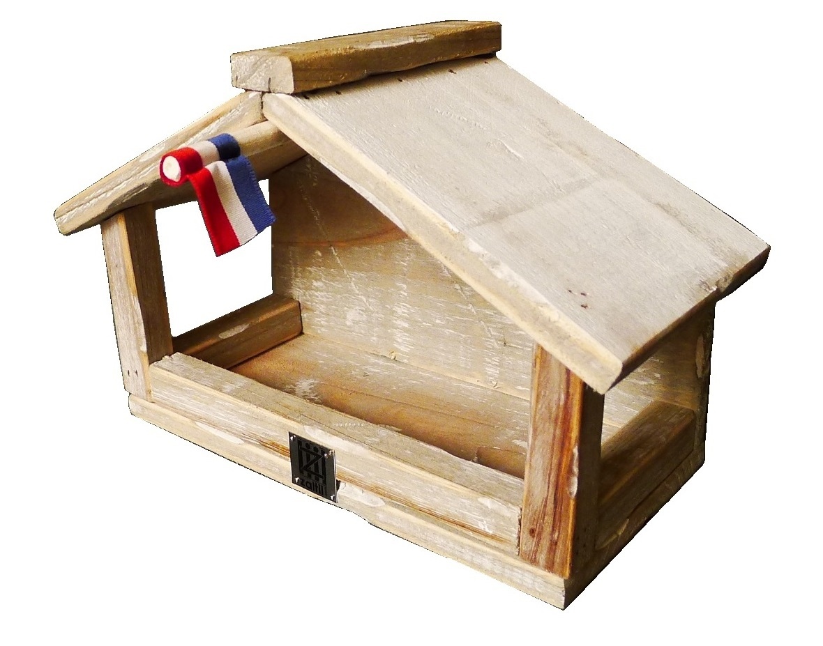birdhouse old dutch StB wall feeder-1