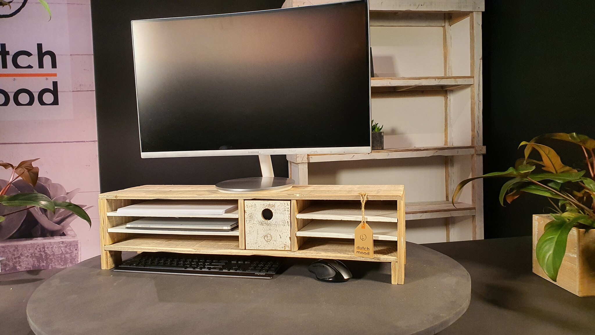 home dec	old dutch	desk org draw 12-10