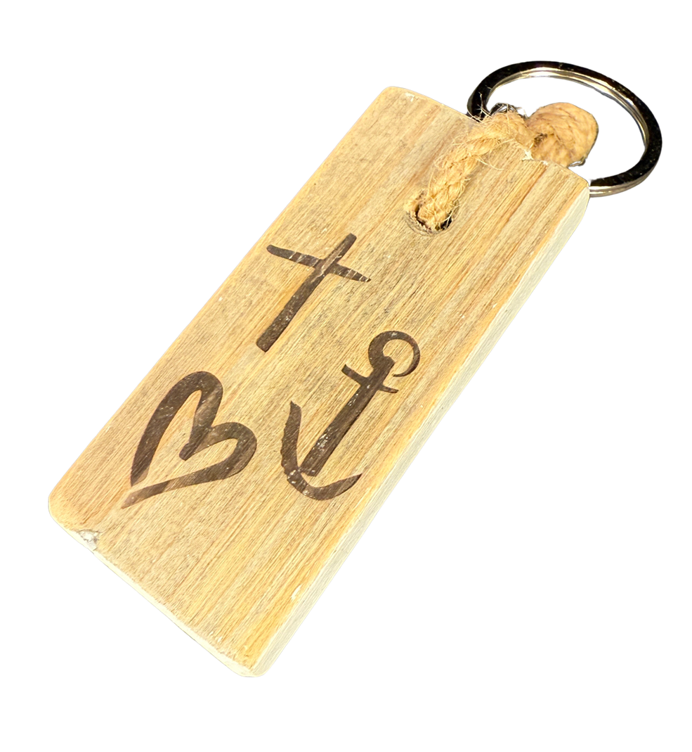 keyhanger old dutch flat FAITH HOPE LOVE-1