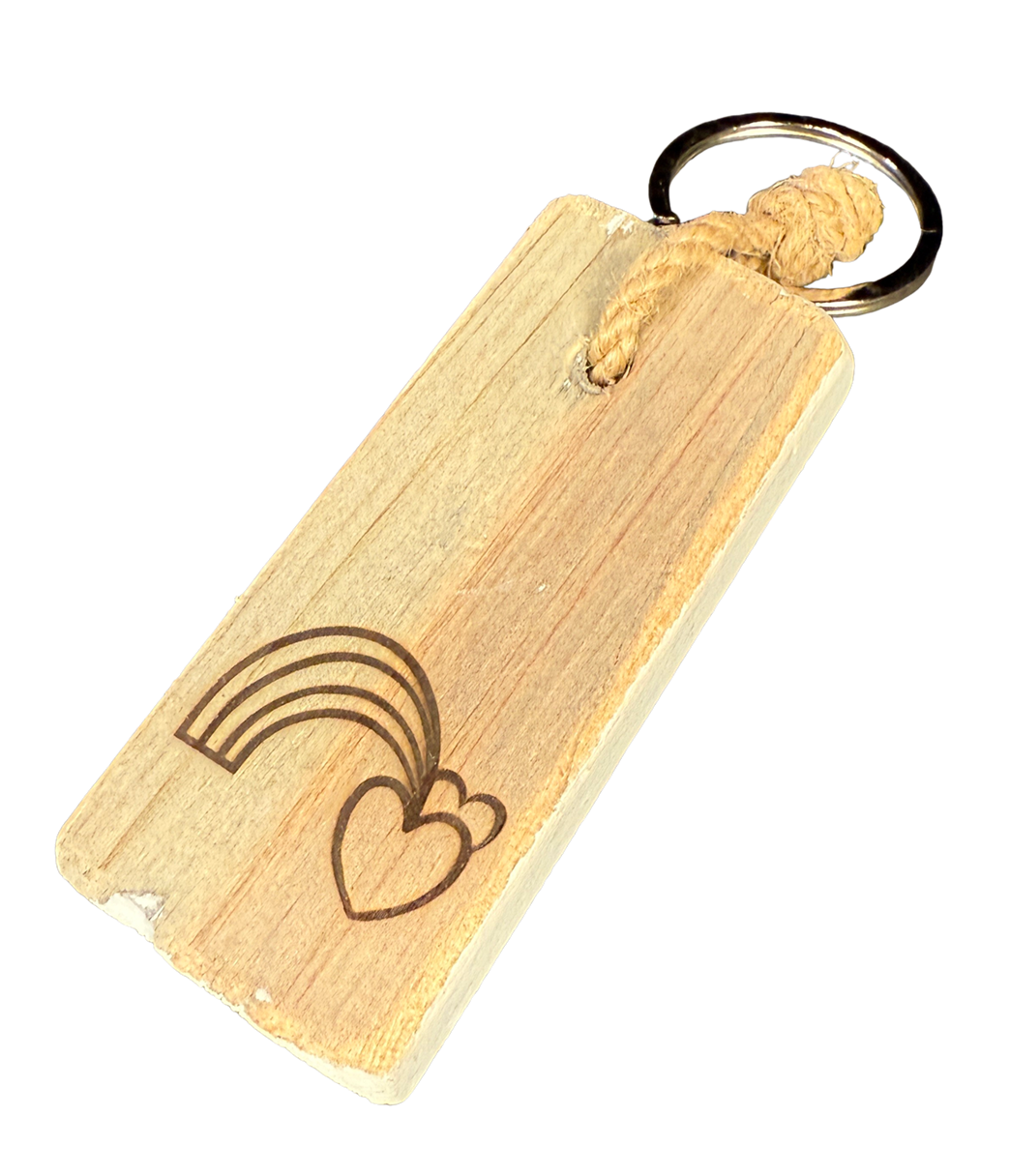 keyhanger old dutch flat RAINBOW HEARTS-1