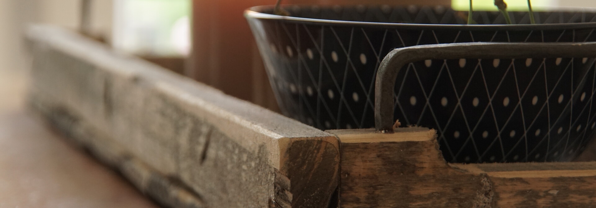 Wooden trays and serving trays with an aged bohemian character
