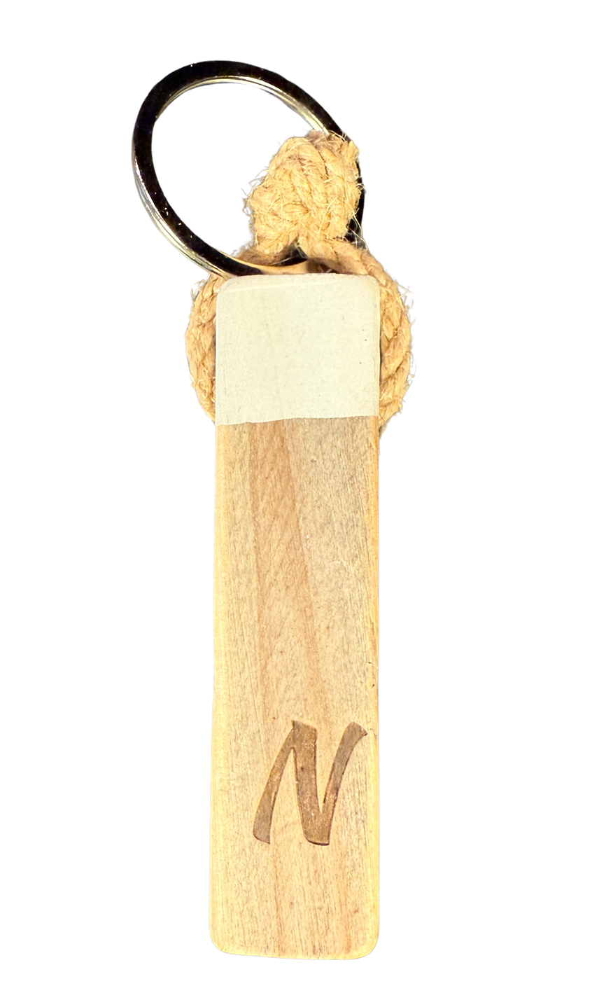 keyhanger old dutch dolphin N-9
