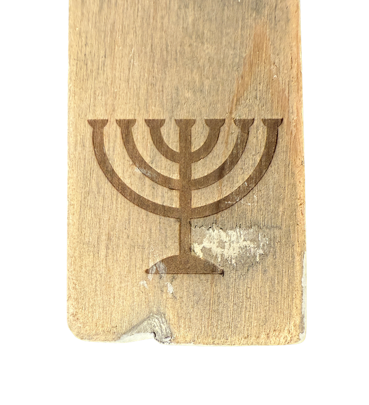 keyhanger old dutch flat MENORAH-10