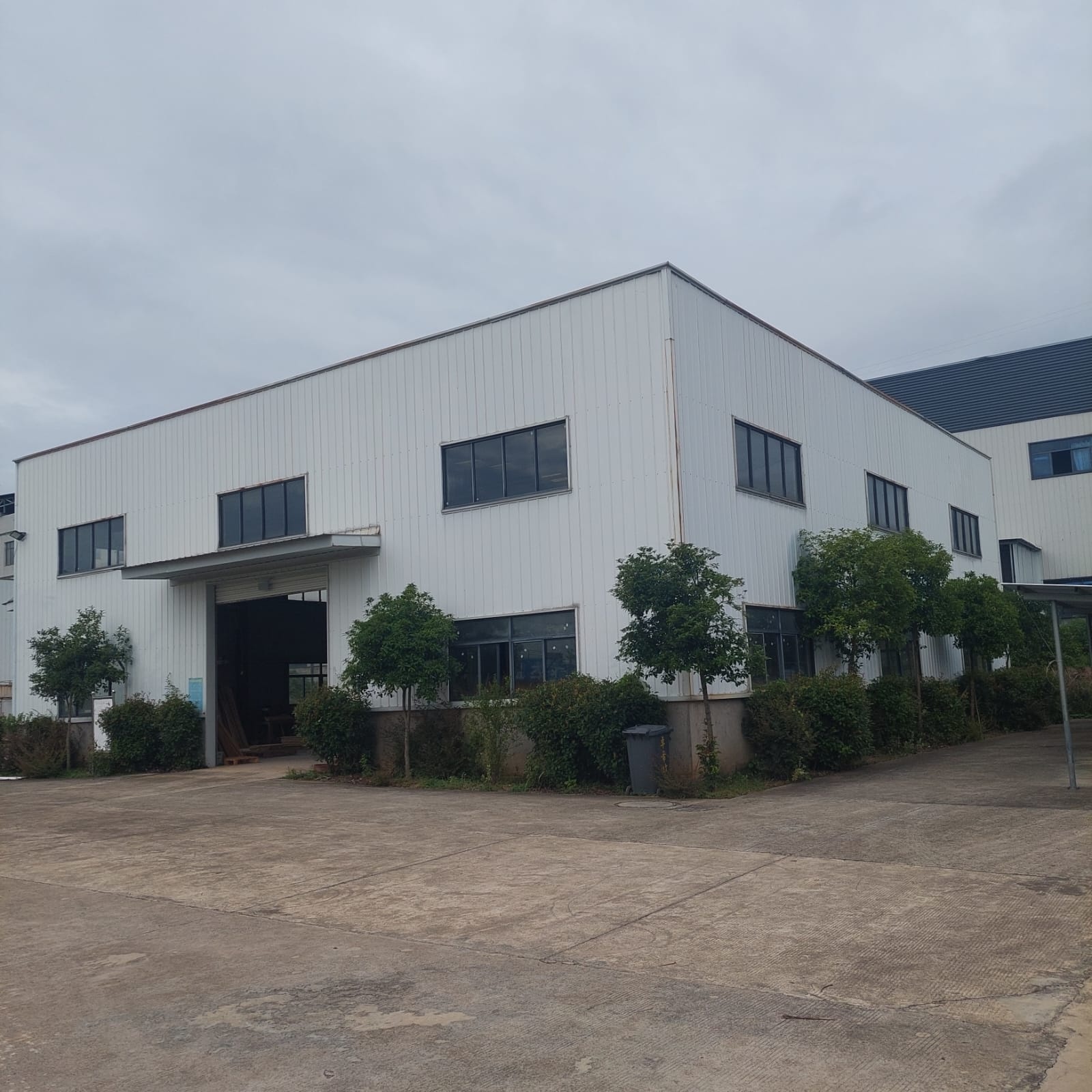 DutchMood factory: Zaltii Wood and Bamboo co., LTD