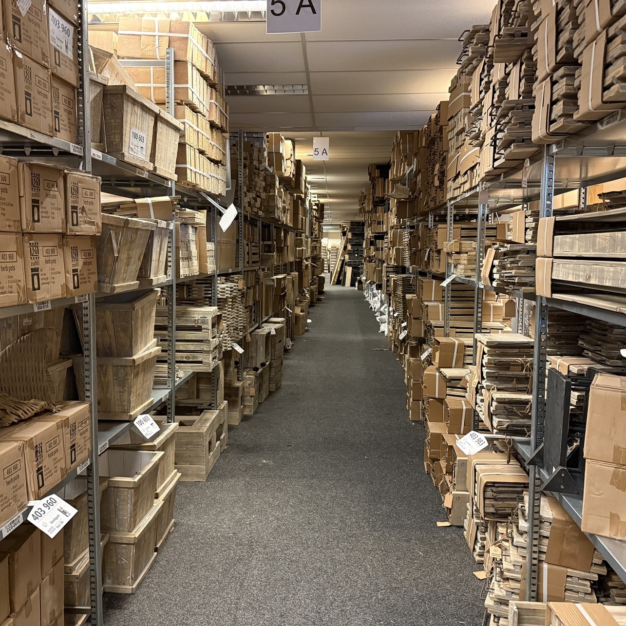 Dutch Mood groothandel, groot assortiment houten woonaccessoires