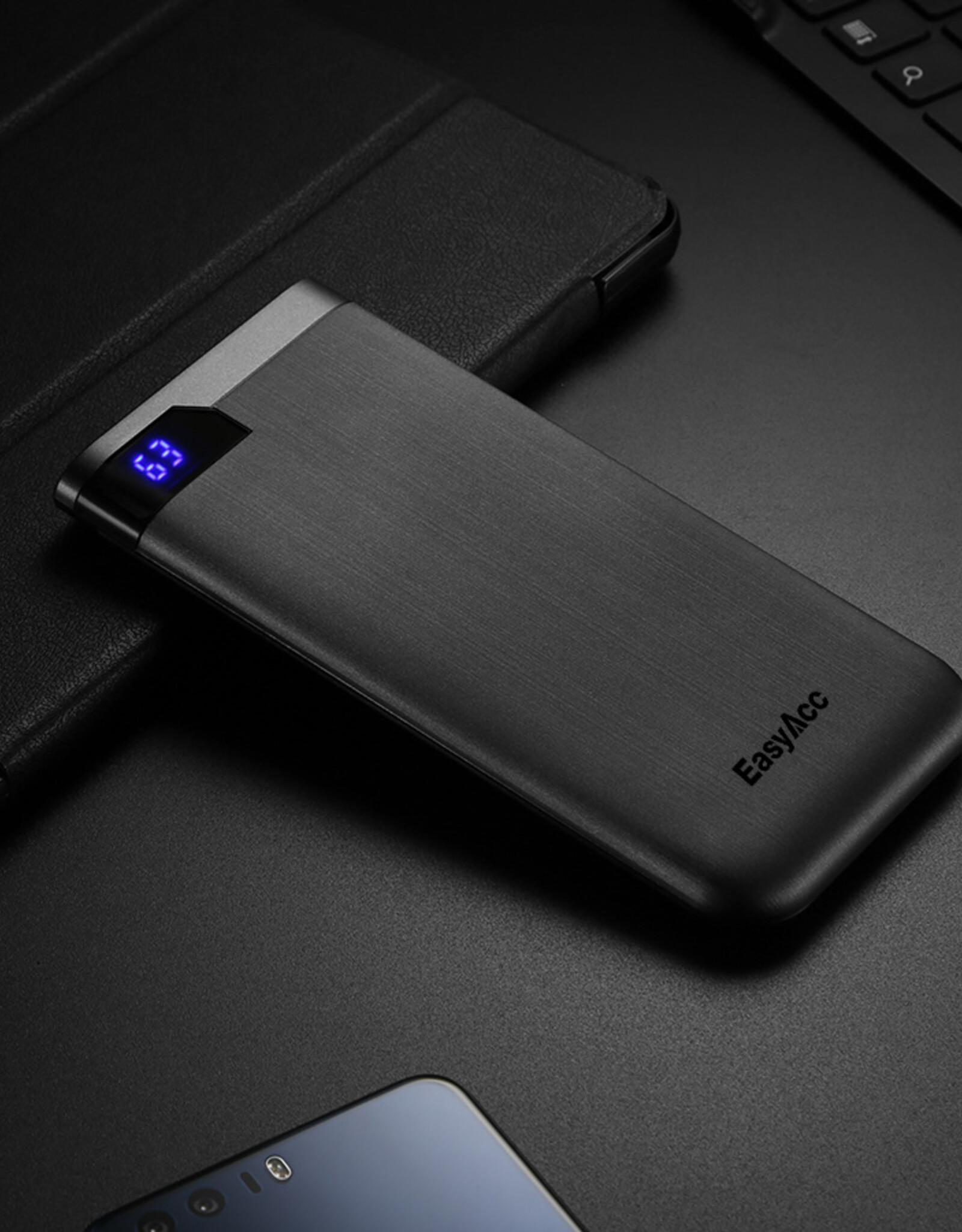EasyAcc 10.000 mAh Quick Charge Powerbank met Display