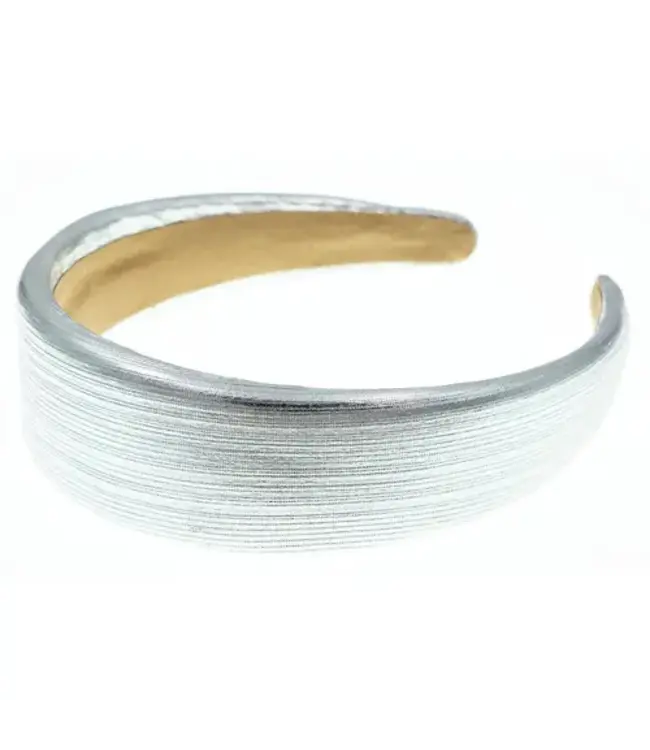 Diadeem breed lijnen zilverkleurig