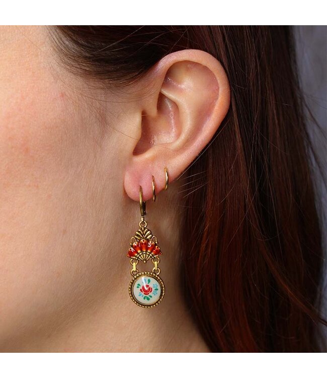 Oorbellen waaier rood Urban Hippies