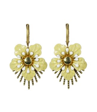 Urban Hippies Oorbellen bloem beige Urban Hippies