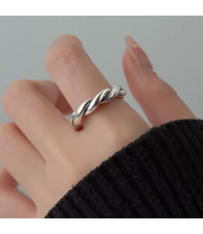 Ring zilverkleurig vlecht