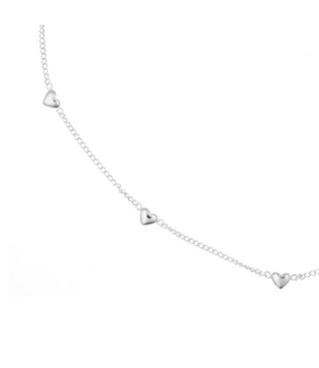 Ketting zilverkleurig hartjes