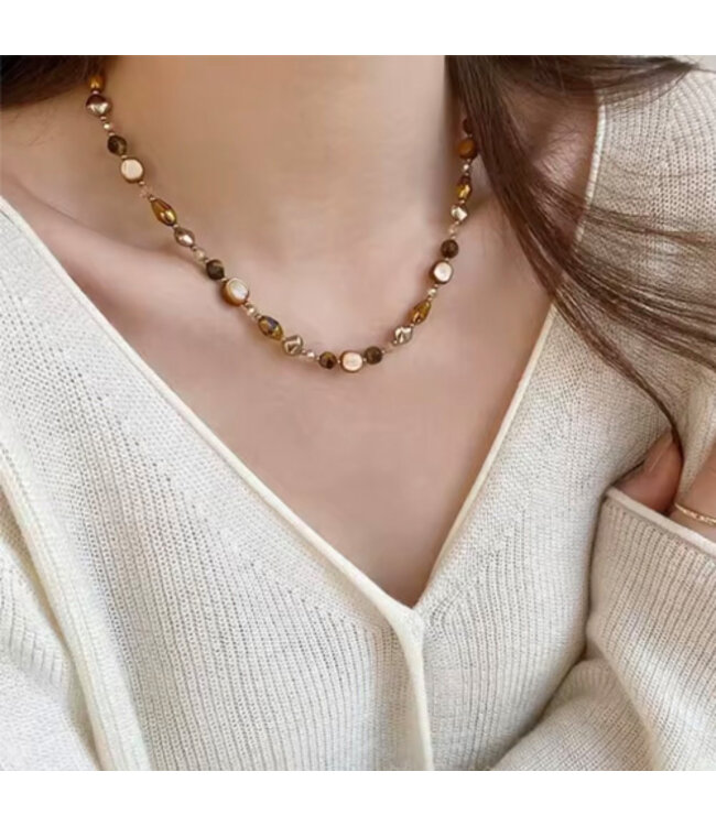 Ketting kralen en stenen bruin goudkleurig