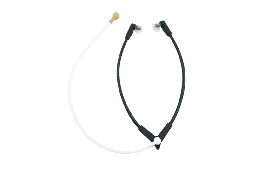Stetoscope with plastic earplugs for testing hearing aids