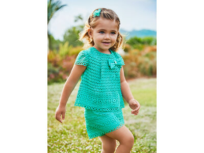 MAYORAL 2-delig setje - Groen met prachtige structuur short en blouse