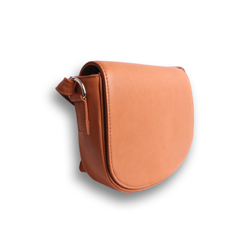 Pia Ries - ELLA Pia Ries - ELLA |  Crossbody / Schoudertas Rond met overslag |  Cognac