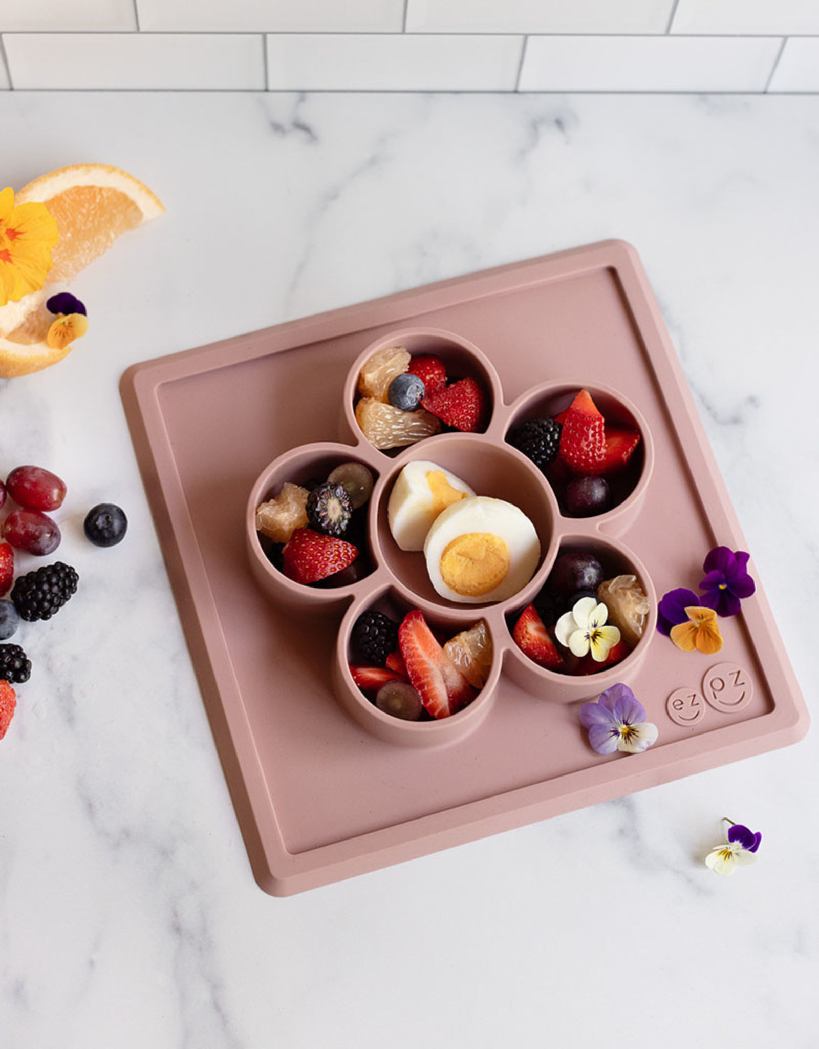 EZPZ EZPZ Mini Play Mat - Blush