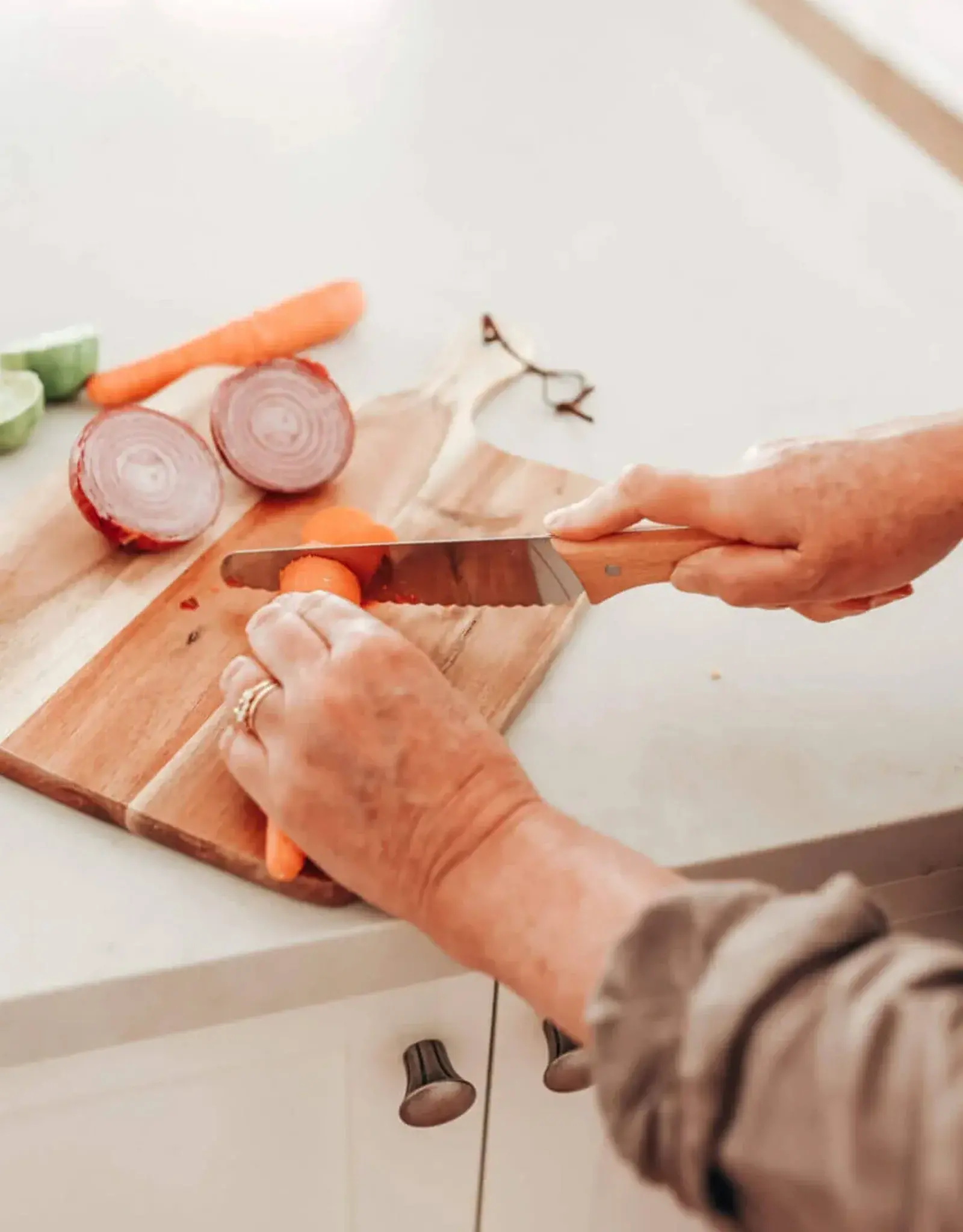 Kiddikutter KandoKutter veilig mes voor volwassenen - Hout
