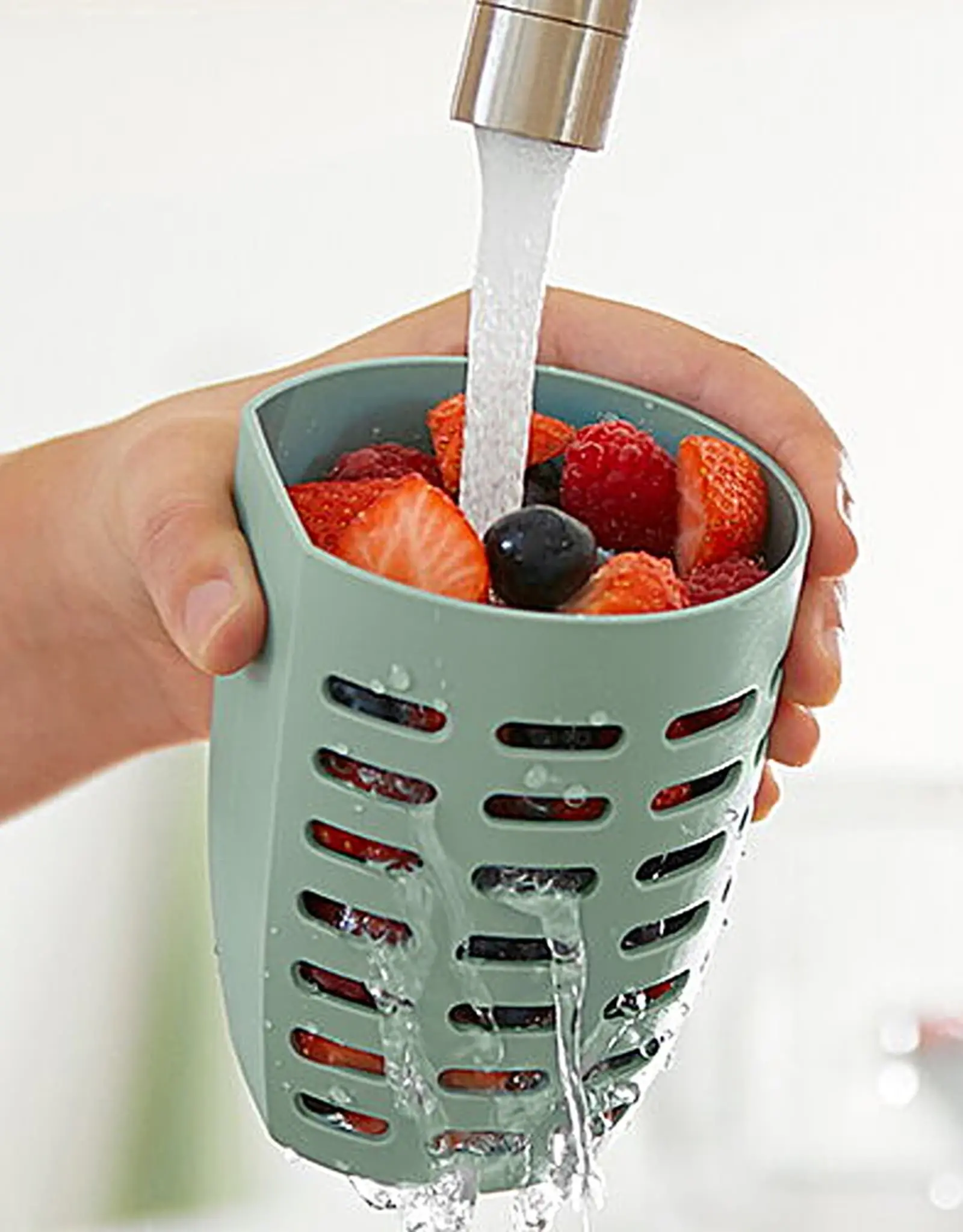 Mepal Fruit- & Veggiepot met vergietje - Nordic Blue