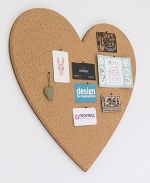 Kork Pinnwand - selbstklebend - 60 x 65 cm - 6mm stärke - HERZ