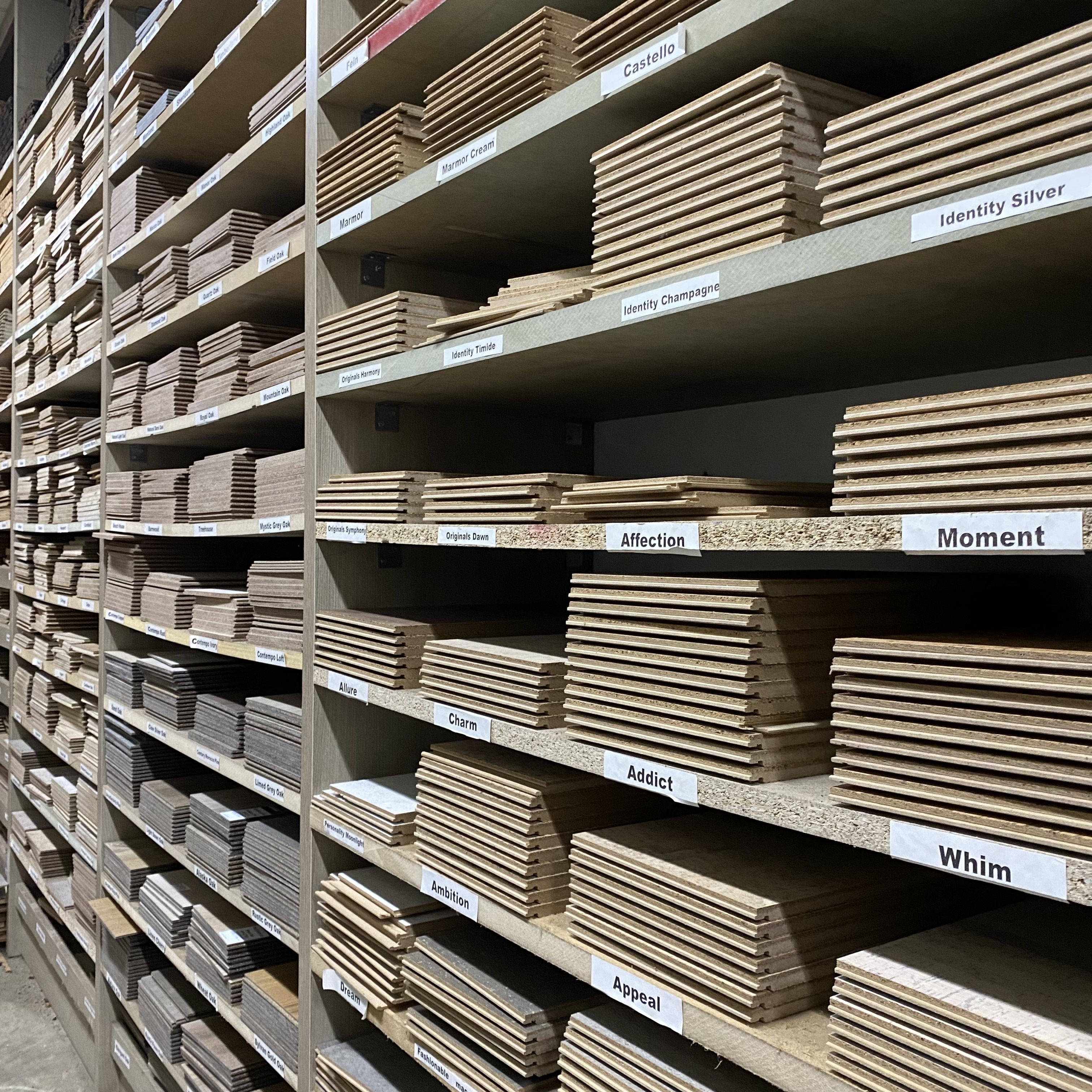 WAND- UND BODENKORK - PROBEN / MUSTER