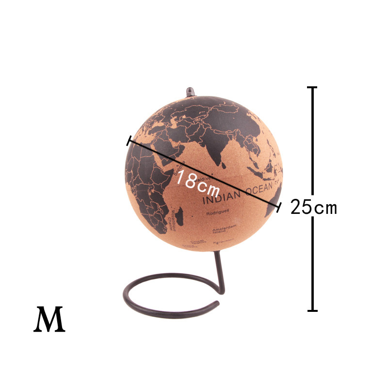 Kork Globus mit Text - Durchmesser 20 cm.