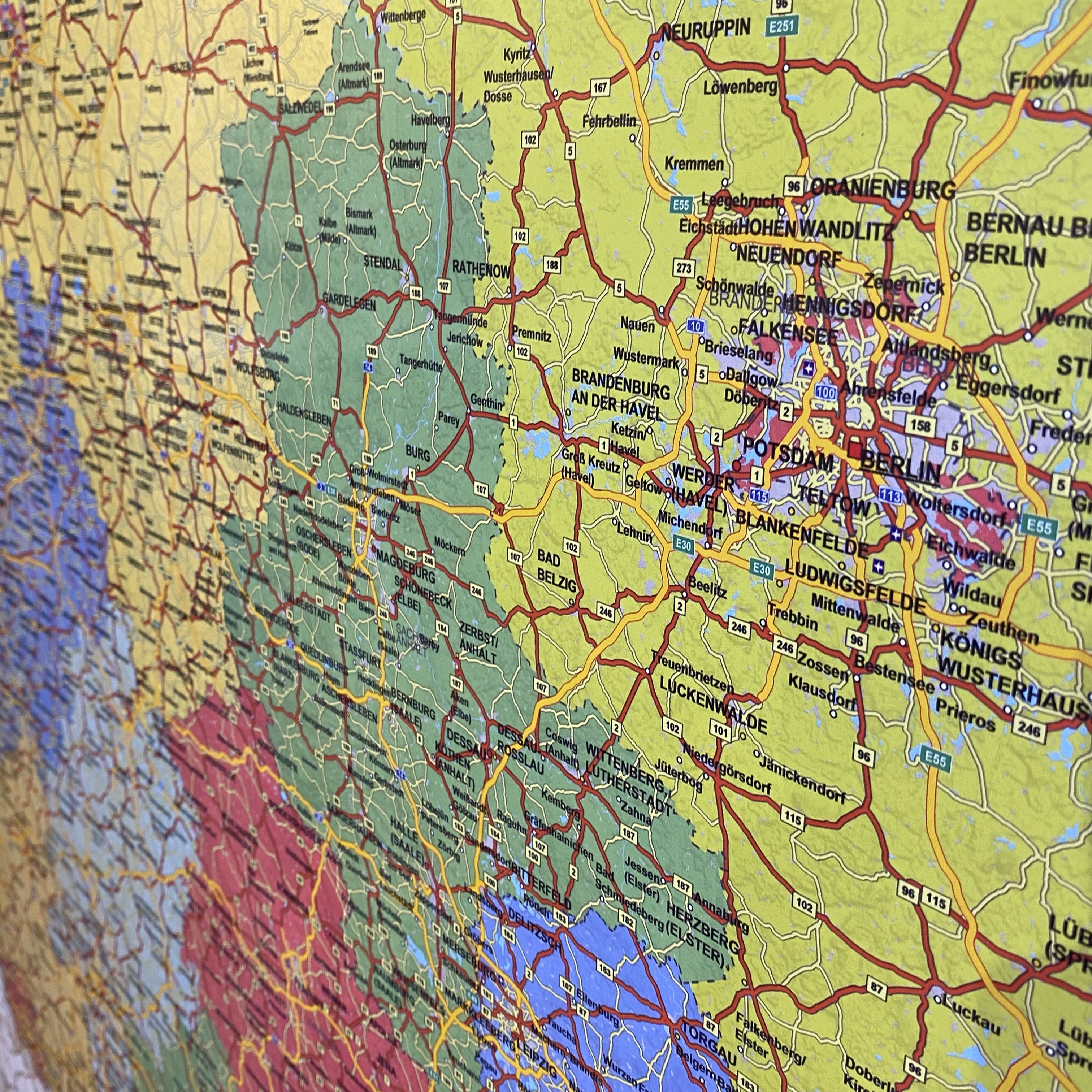 Kork-Pinnwand – Landkarte Deutschland - 118 x 82 cm - INKL Aufhängehaken