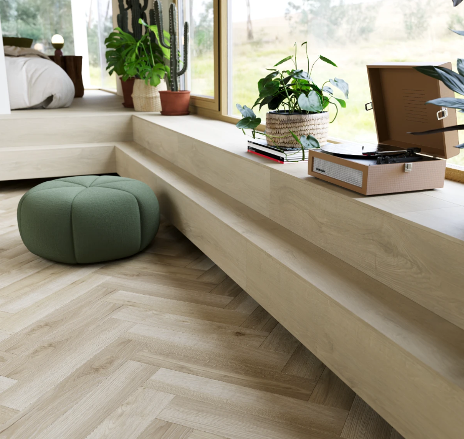 Saffier Promenade Fischgrät – POPLAR – pro m2