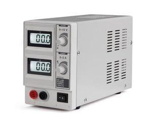 Instelbare voeding 3-12V 5Ampere