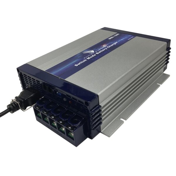 Acculader Samlex 4 traps 50 Ampere - 3 uitgangen - Loodzuur & Lithium