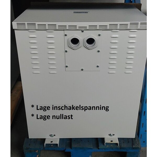 Scheidingstransformator 3-fase 230-400/230-400 V+N  25 kVA - in kast IP23 (Lage inschakelstroom / Lage nullast)