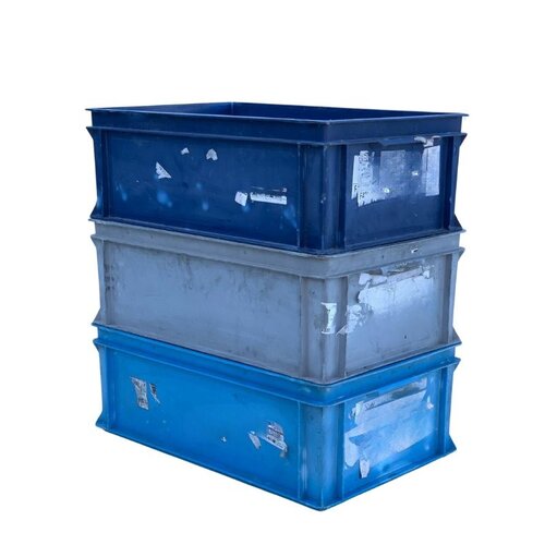 Plastikowy pojemnik 600x400x220 mm - używany